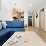 Gardenia Seaside 2 With Sea View By Renters Apartmán *