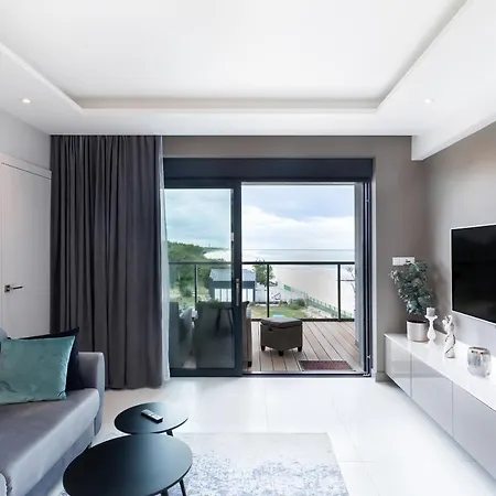 Gardenia Seaside 2 With Sea View By Renters *