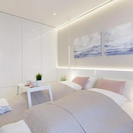 Apartment Gardenia Seaside 2 With Sea View By Renters