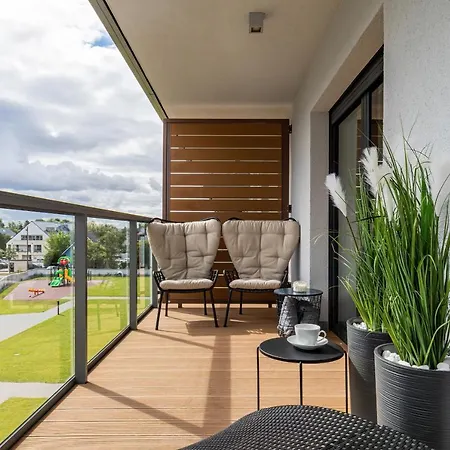 Gardenia Seaside 2 With Sea View By Renters Apartman