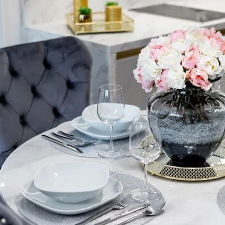 Gardenia Seaside 2 With Sea View By Renters Apartman