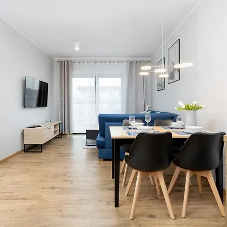 Gardenia Seaside 2 With Sea View By Renters Apartman *